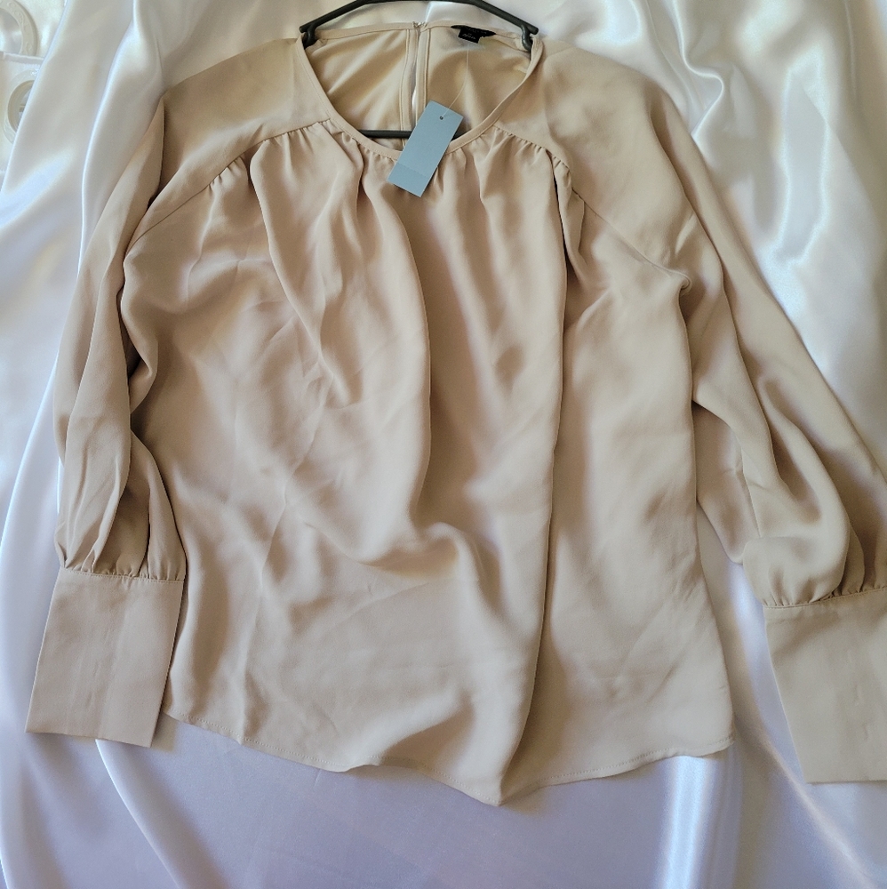 Ann Taylor top bundle